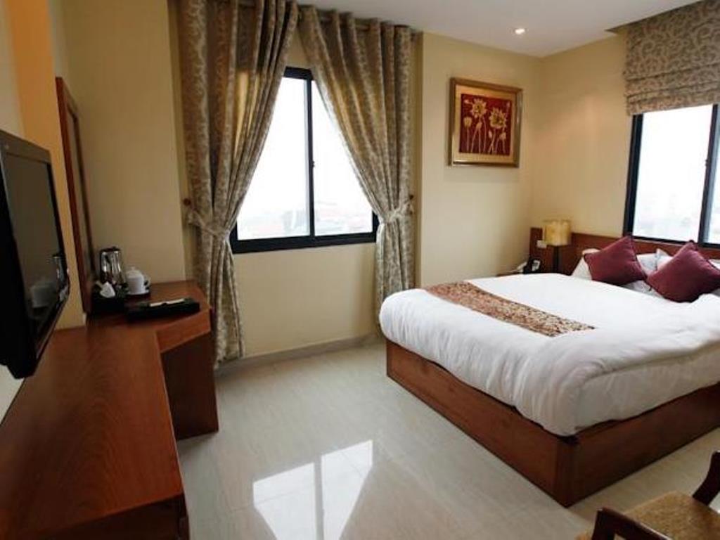 Hanoi B Hotel & Travel - 5 Mins Hoan Kiem Lake Zewnętrze zdjęcie